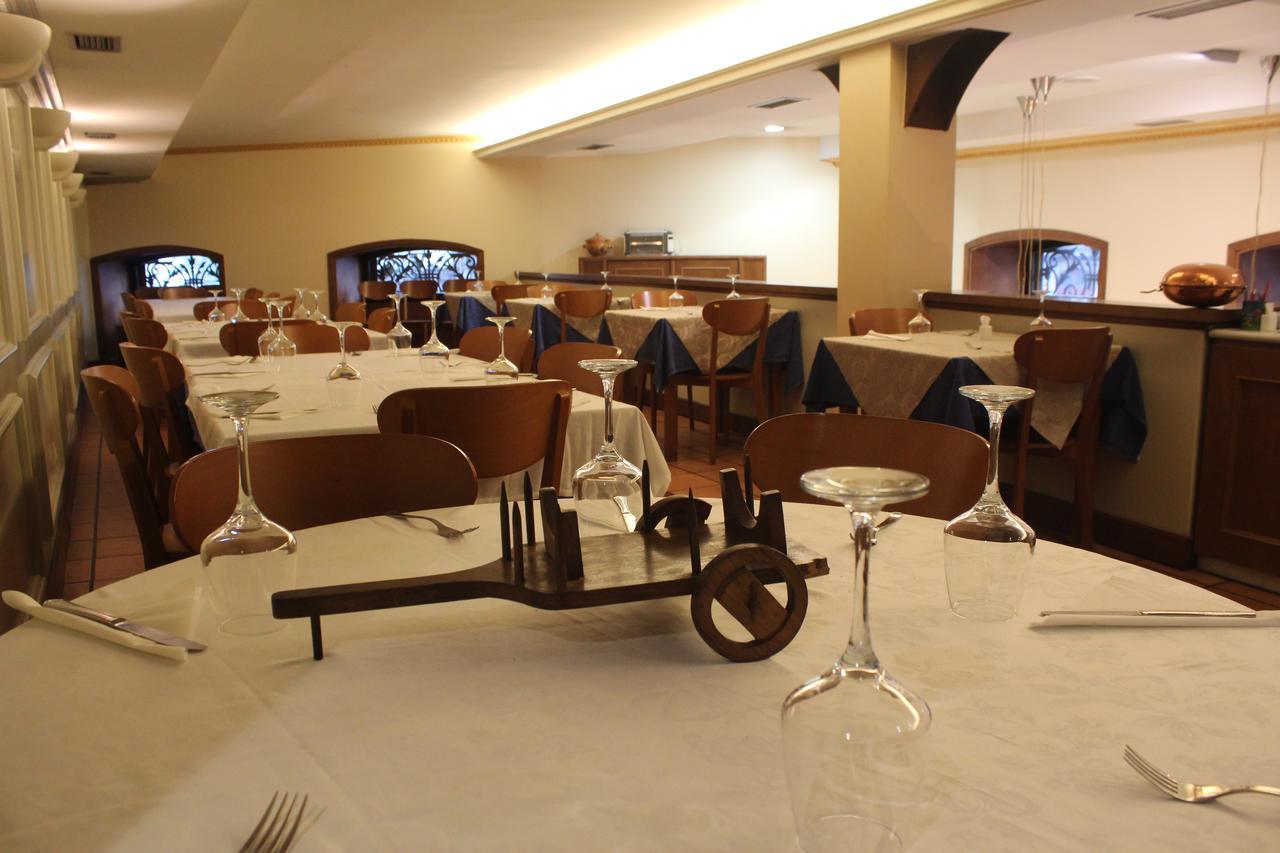 Hotel Lino ヴィーゴ エクステリア 写真